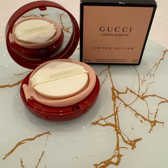 Gucci Other - NIB Gucci Cushion De Beauté Limited Edition Shade 02